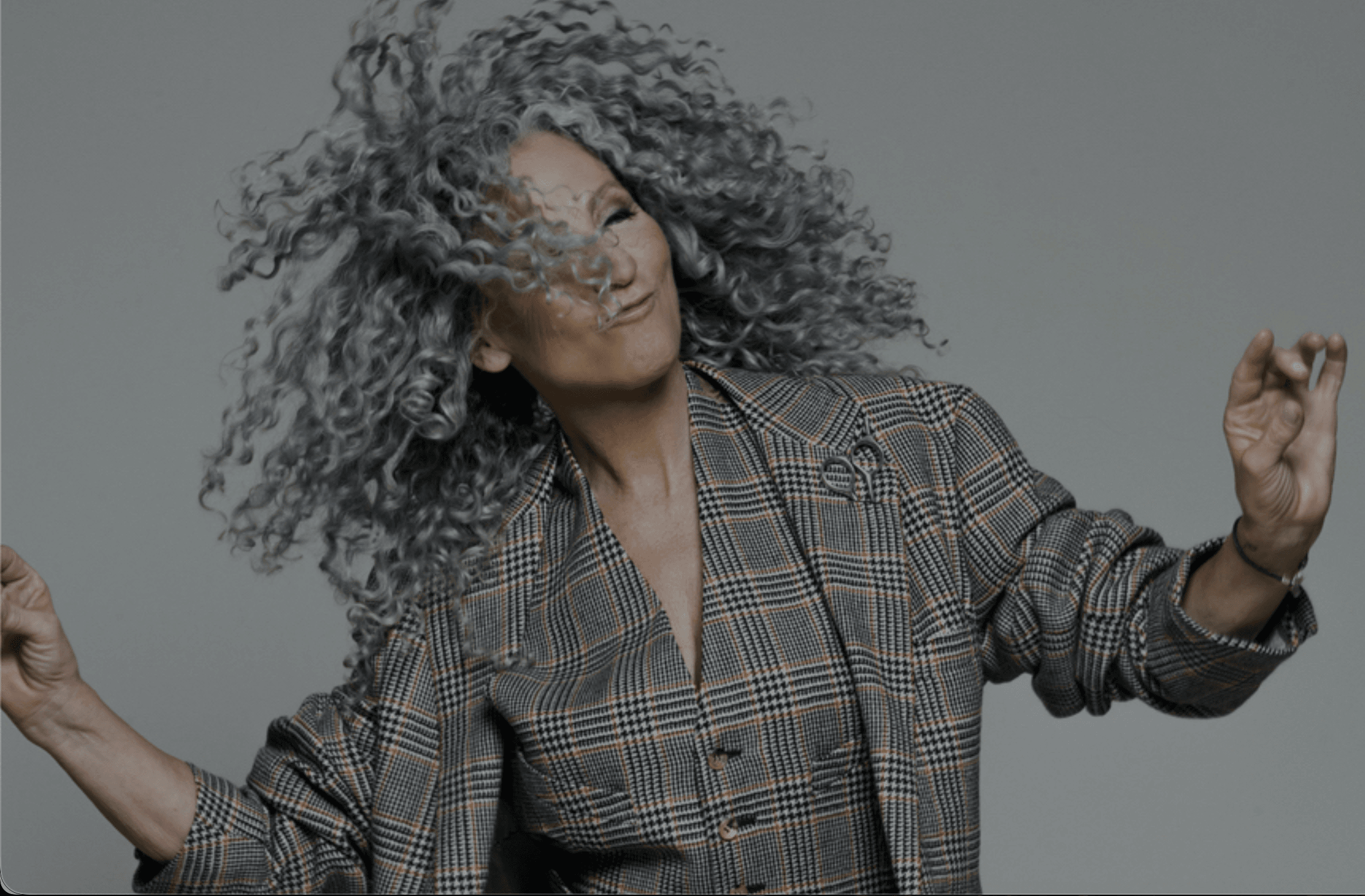 CurlyWorld - CurlyWorld is dedicated to helping curlies everywhere embrace, love and care for their curls.