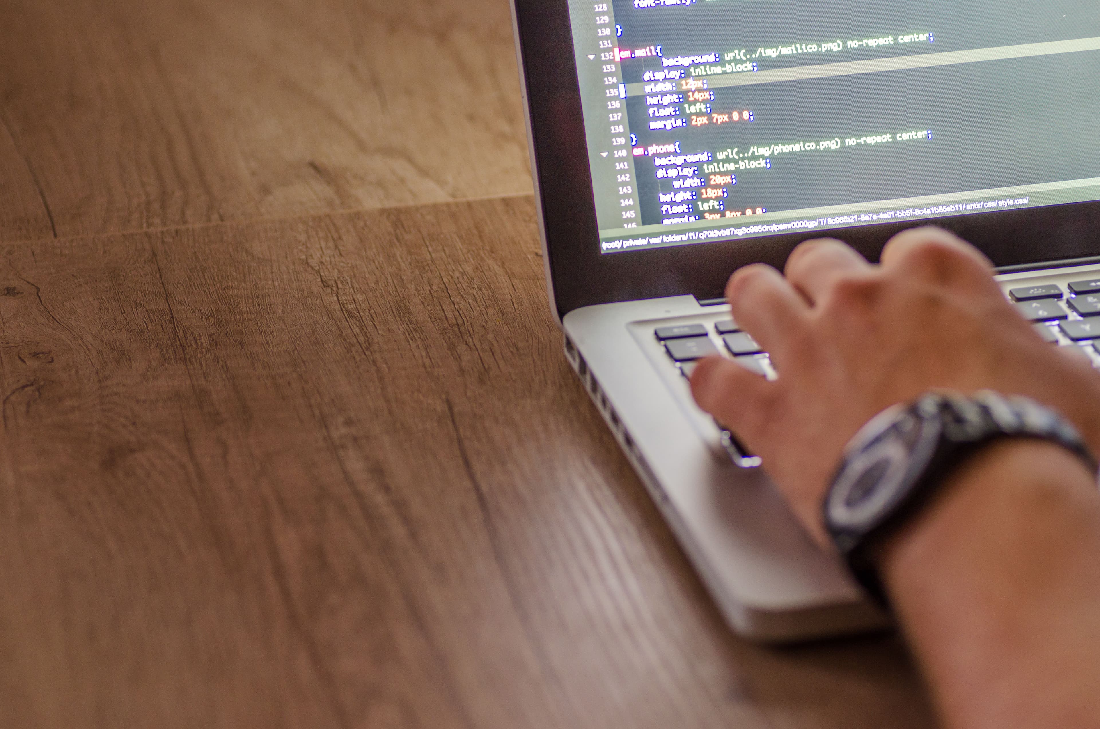 Custom Web Development for Lasting Competitive Edge - featured image